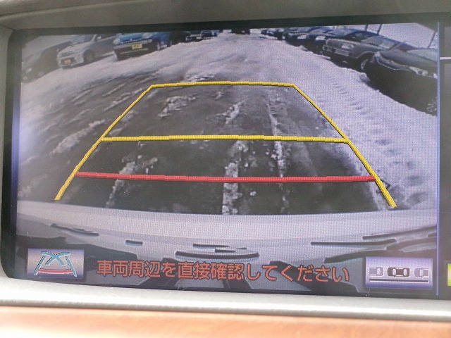 LS600ｈＬ　ハイブリッド　4ＷＤ(フロントシート)
