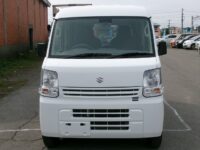 エブリィ　4WD　5AGS車(外装:前)