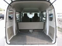 エブリィ　4WD　5AGS車(リアシート)