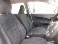 ラクティス　4WD(外装:左前)