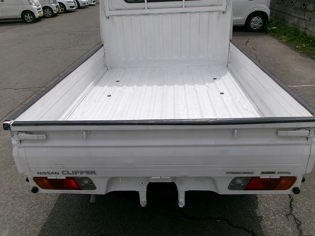 NT100クリッパートラック　4WD(リアシート)