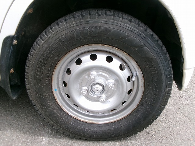 NT100クリッパートラック　4WD(エンジンルーム)