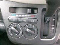 ワゴンR　4WD(内装:天井)