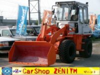 日立建機ホイールローダ　ショベル　4WD(正面)