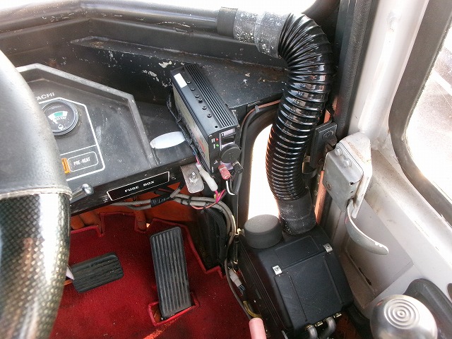 日立建機ホイールローダ　ショベル　4WD(外装:左後)