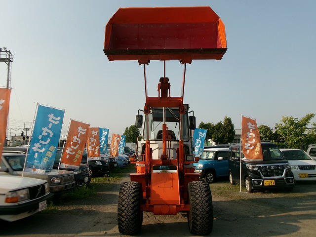 日立建機ホイールローダ　ショベル　4WD(リアシート)
