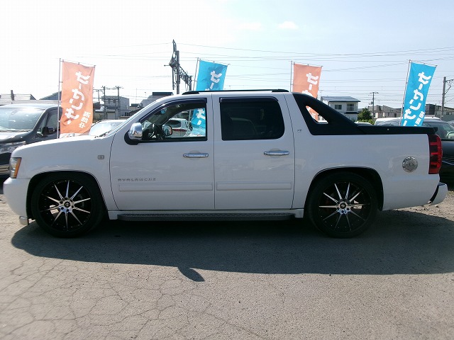 シボレーアバランチ　4WD(外装:後)