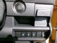ハスラーハイブリッド　4WD(内装:ナビ)