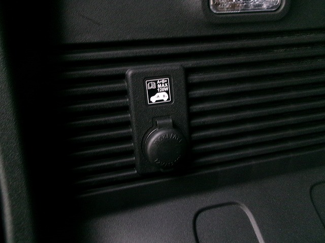 ジムニーノマド 4WD(トランク)