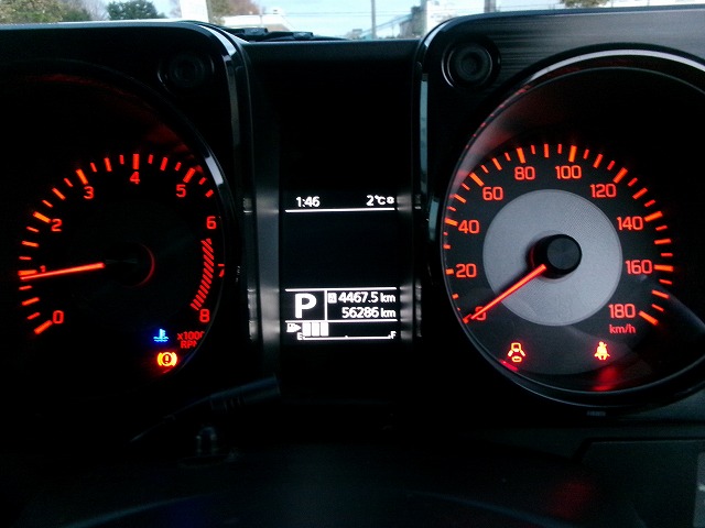 ジムニーシエラ 4WD(外装:左前)