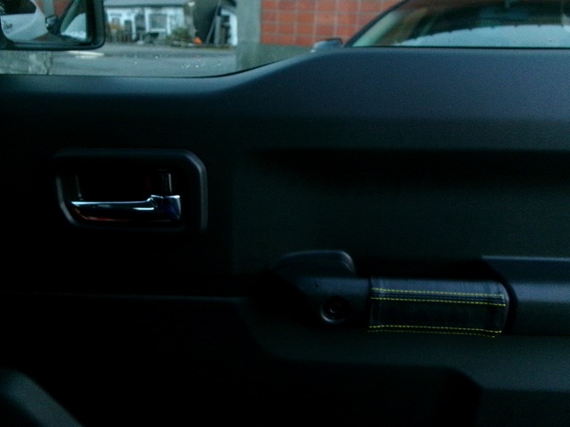 ジムニーシエラ 4WD(外装:左後)