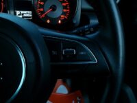 ジムニーシエラ 4WD(内装:シフト)