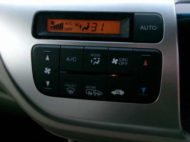 N-WGN　4WD(フロントシート)