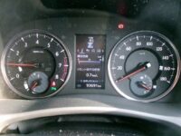 トヨタ　ヴェルファイア　4WD(内装:シフト)