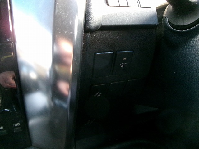 トヨタ　ヴェルファイア　4WD(リアシート)