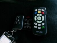 トヨタ　ヴェルファイア　4WD(ホイール:後)