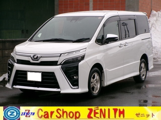 ヴォクシー　4WD