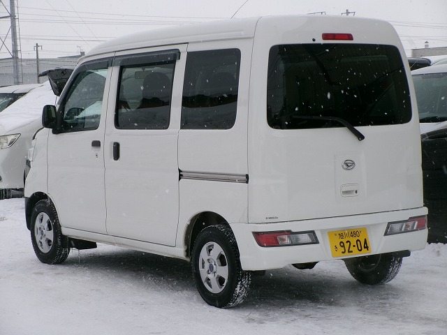 ハイゼットカーゴ　4WD(外装:横1)