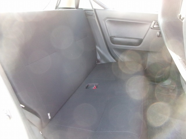 ミライース　4WD(外装:右後)