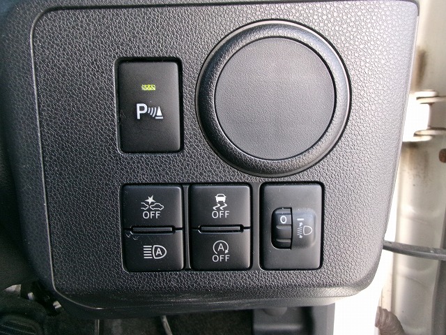 ミライース　4WD(内装:ナビ)