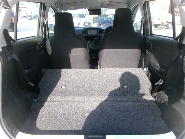 ミライース　4WD(トランク)