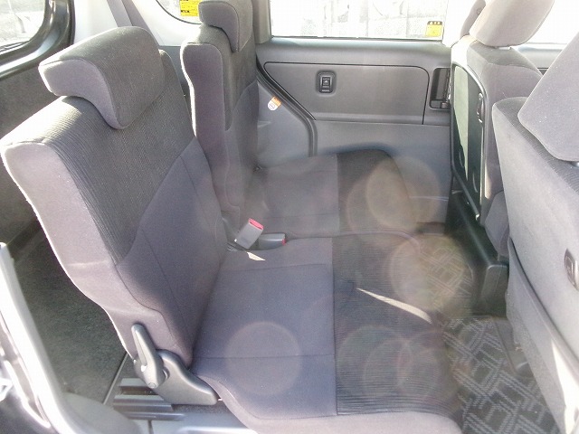 タント　4WD(外装:右後)